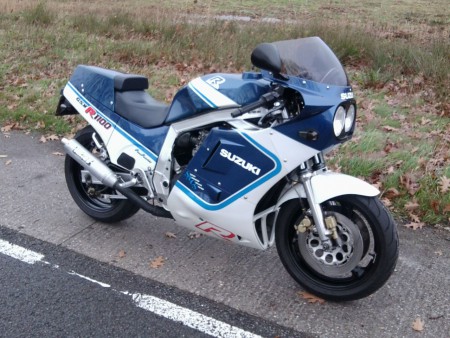 Suzuki GSXR1100 -  Nikos Filippidis